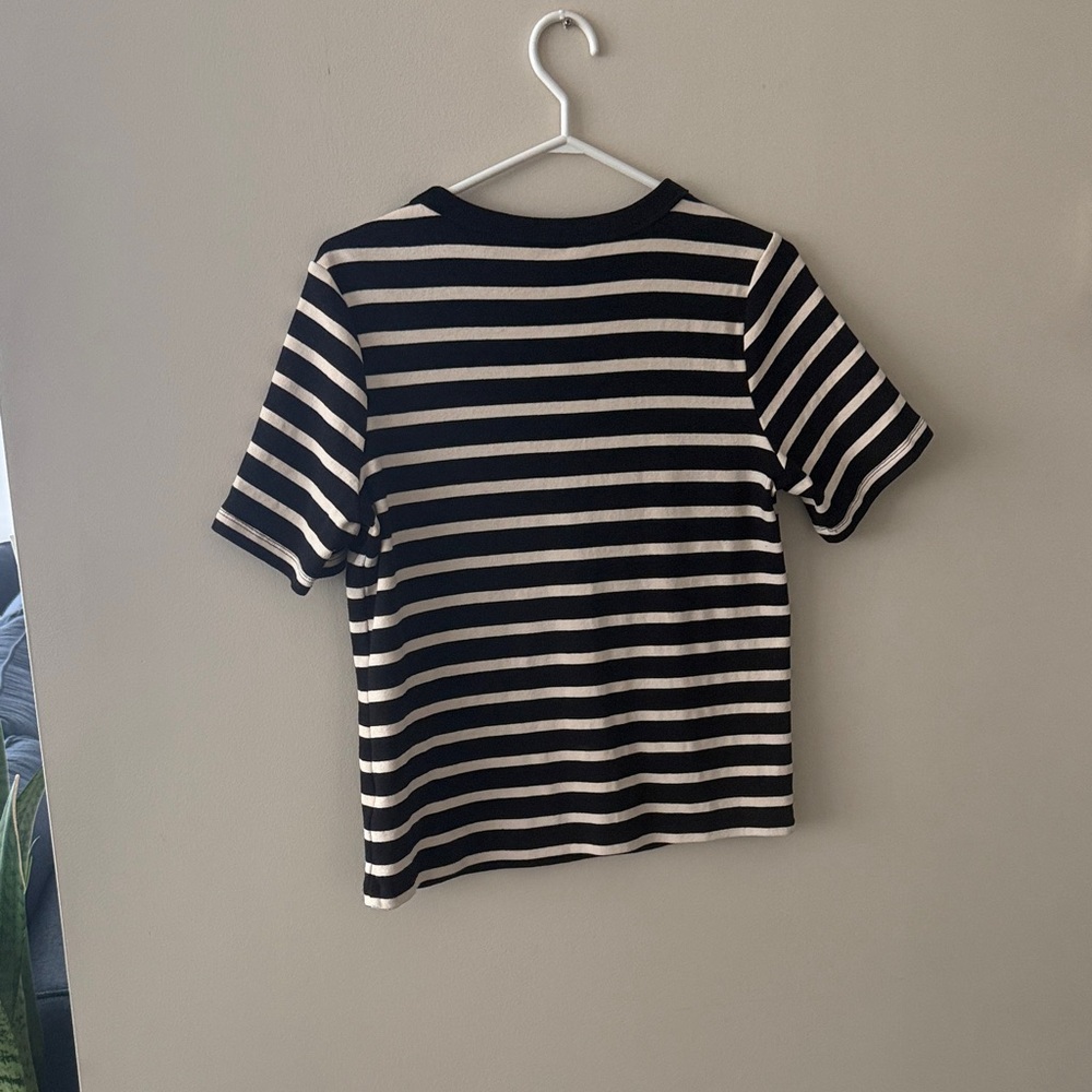 RW&CO. Black & White Striped Short Sleeve Henley - Picture 3 of 4